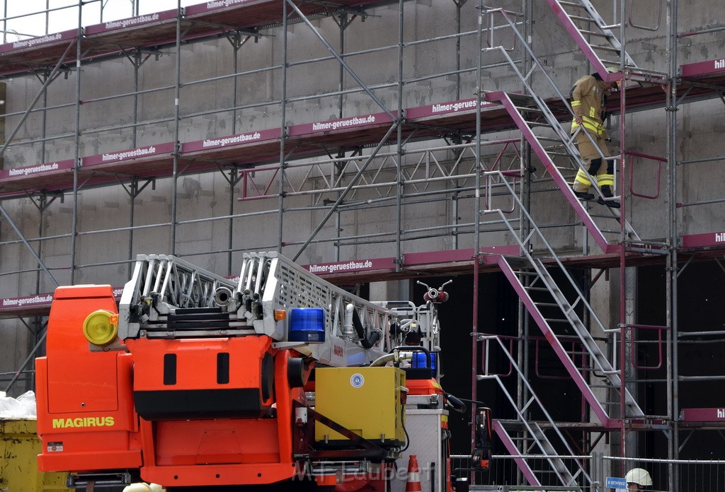 Feuer 2 Koeln Weidenpesch Scheibenstr Feuerwache 5 P19.JPG - Miklos Laubert